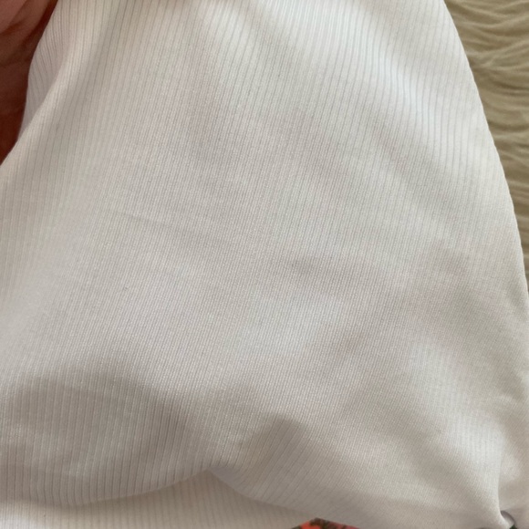 Maaji White Ribbed Pink Floral Reversible Jane Twisted Bikini Top Swimsuit - Picture 11 of 13